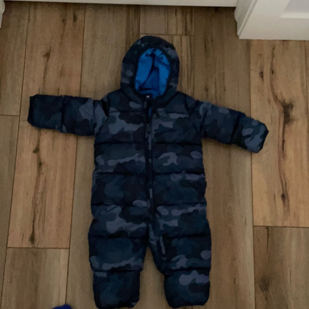 Baby ColdControl Max Puffer One-Piece like new
